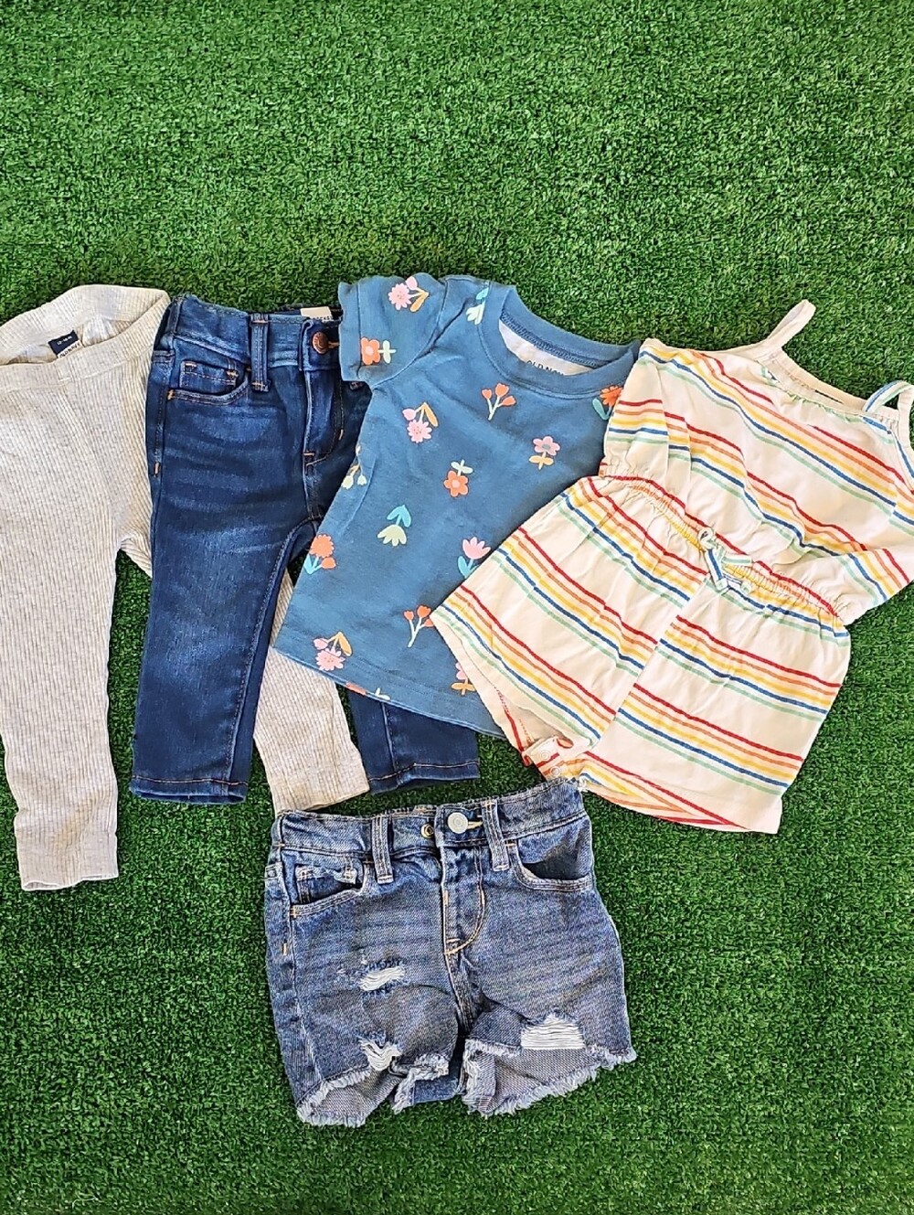 5 Piece Old Navy 12-18 Month Baby Clothes Bundle